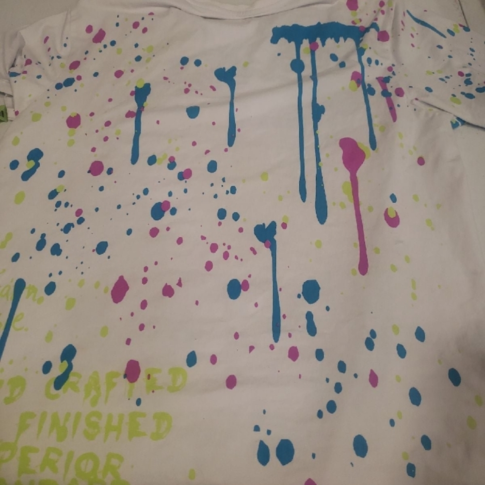 Colorful Graphic T-Shirt - Picture 4 of 4